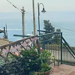 Διαμέρισμα Grace Seaview