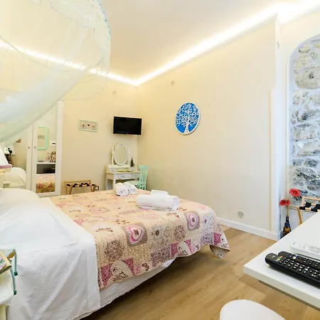 Grace Seaview Jacuzzi Apartment *