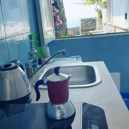 Grace Seaview Jacuzzi Apartment