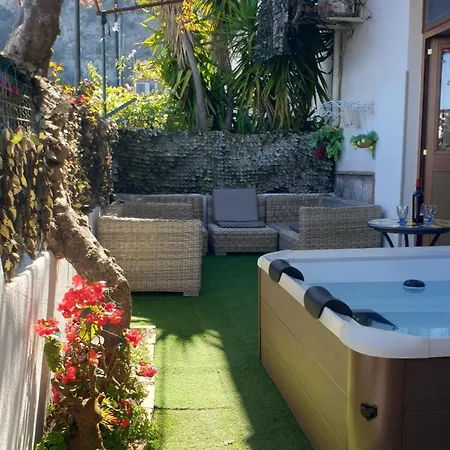 Grace Seaview Jacuzzi Daire *