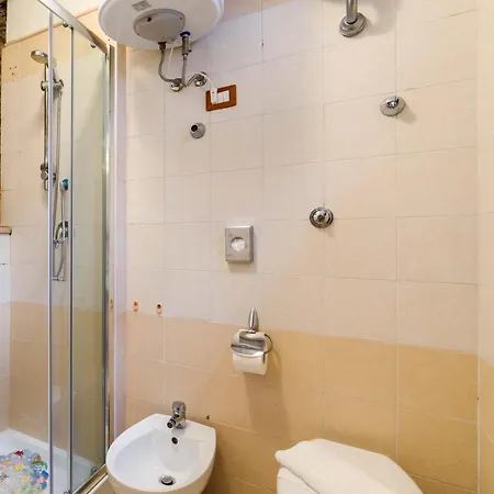 Grace Seaview Jacuzzi Apartment *