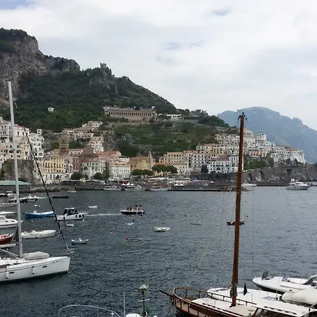 Grace Seaview アパート